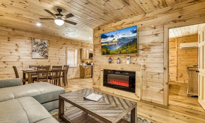 Cosby House | Serenity Brook- Pickleball Court, Creek, WIFI, Mountain Views, Starting at 99