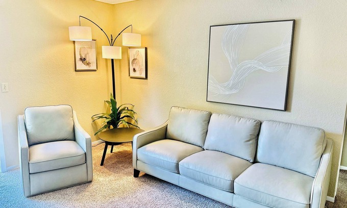 Reno/Tahoe Airport House | Serenity Green Retreat