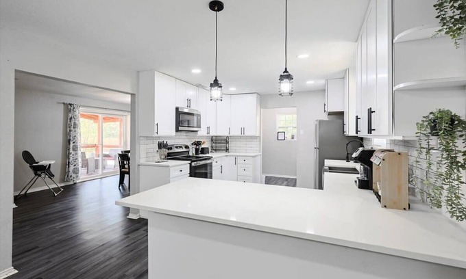 Shady Shores House | Serenity in the South - 3BD/2BA Peaceful Hideaway