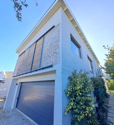 Voelklip House | Serenity on 6th