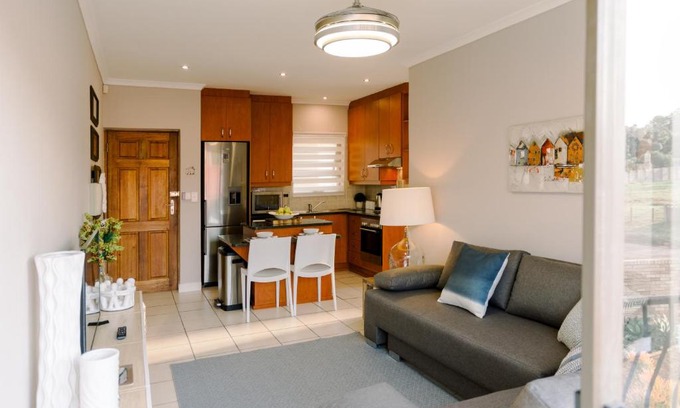 Jeffreys Bay Apartment | Serenity on Oribi