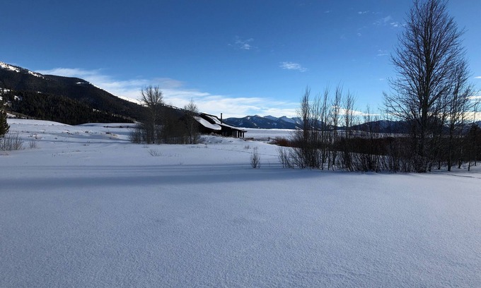 Stanley House | Serenity on the Salmon River