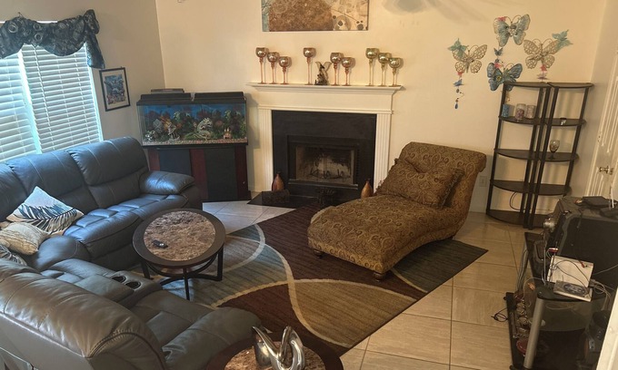 Lithonia House | Serenity’s lookout quite and cozy