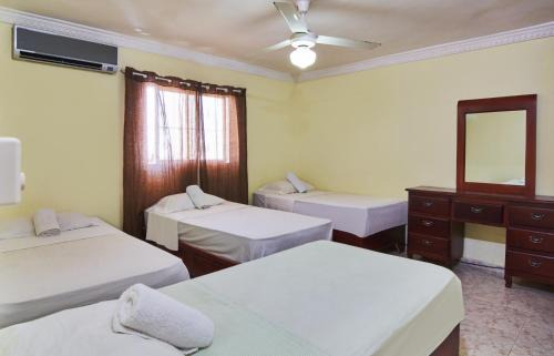 Corales del Sur Apartment | Serviced 2 Bedroom-Apartment in Corales del Sur, Santo Domingo Este