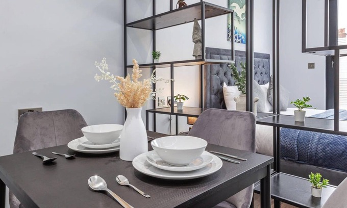 Golders Green Apartment | Serviced Modern Luxury Flat Near Central London