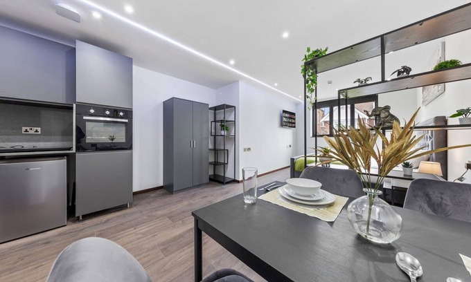 Golders Green Apartment | Serviced Studio Flat Golders Green Near Hampstead
