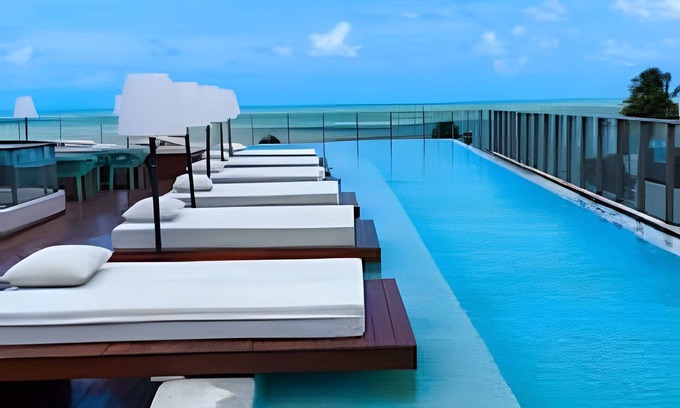Cabo Branco Apartment | Setai Yacht