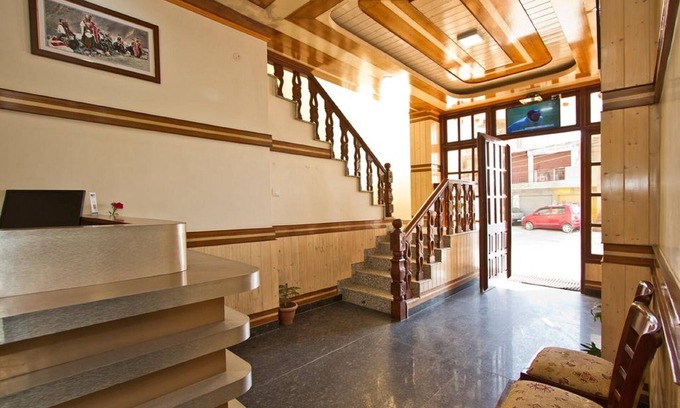 Shimla Hotel | Seven Hills Hotel