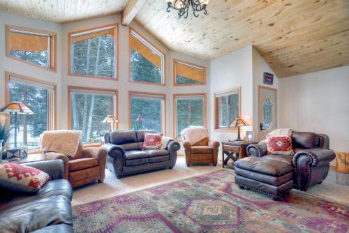 Bayfield House | Seven Pines Cabin in Vallecito Lake Area