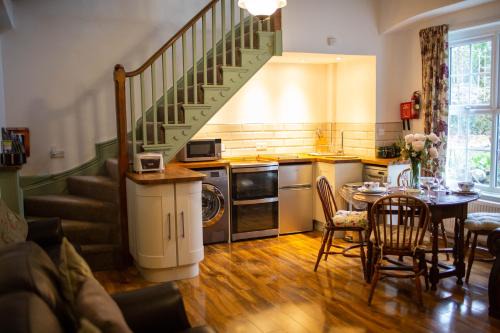 Haverfordwest House | Seymour Johnston