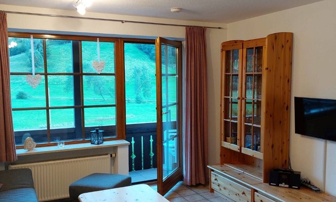 Missen Apartment | SH 6/6 Fewo Schneeheide im Feriendorf Sonnenhang - Ferienwohnung Schneeheide im Feriendorf