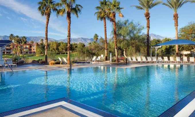 Palm Desert Resort | SHADOW RIDGE VILLAGES GUEST ROOM STUDIO