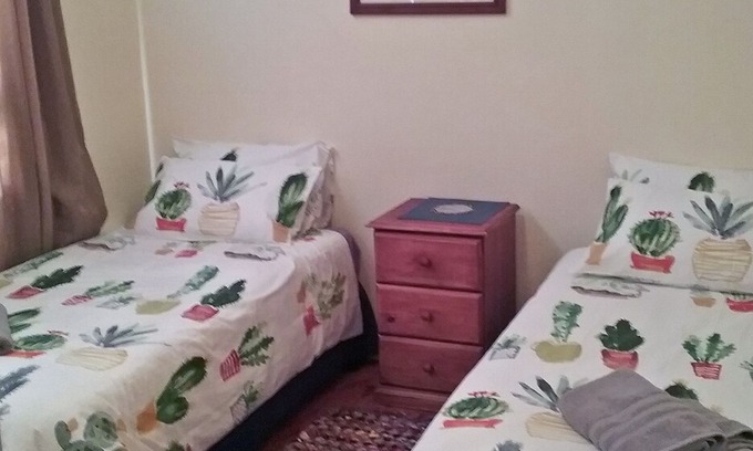 Mystery Bay Cottage | Shamwari by the beach Mystery Bay