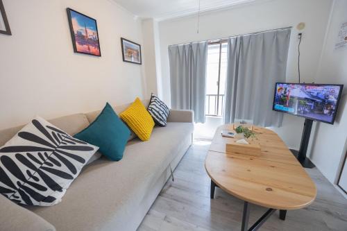 Shinjuku Apartment | shan-Nishiochiai 2F