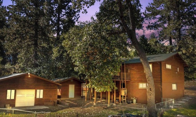 Mount Laguna House | Shangri-La Mountain Retreat in Mount Laguna San Diego - Sleeps 12