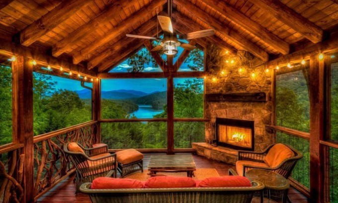 Necowa Cove Cabin | Sharin A Lake View - Blue Ridge, GA
