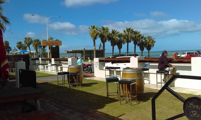 Denham Hotel | Shark Bay Hotel