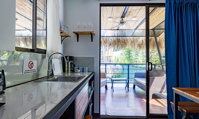 Carmen Apartment | Shark Town Mal Pais