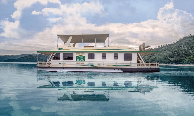 Lakehead Boat Rental | Shasta Marina at Packers Bay Mirage I Houseboat,
