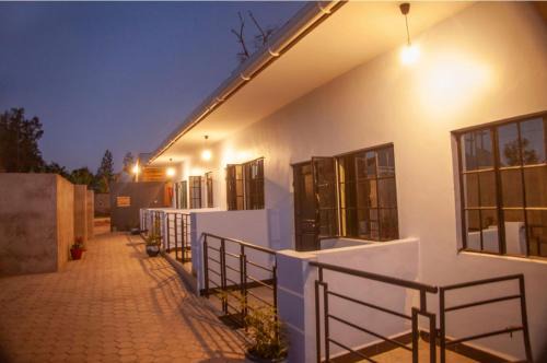 Arusha Bed & Breakfast | Shavia Lodge