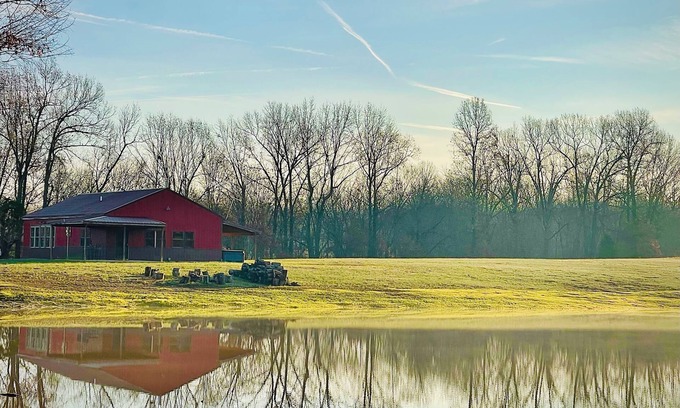 Golconda Other | Shawnee - Farmhouse on 20 acres: Beautiful Views & Hot Tub!