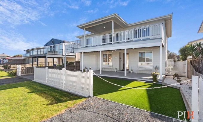 Sunderland Bay House | Shearwater Ocean Views