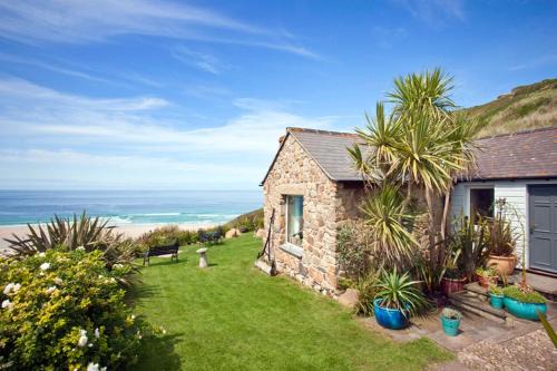 Sennen Cove House | Sheldrake, Spacious Villa, Panoramic Sea-views, Large Garden, By Beach