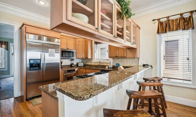 Laguna Beach House | Shell-A-Bration By Book That Condo