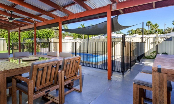 Bellara House | Shelly's Beach House