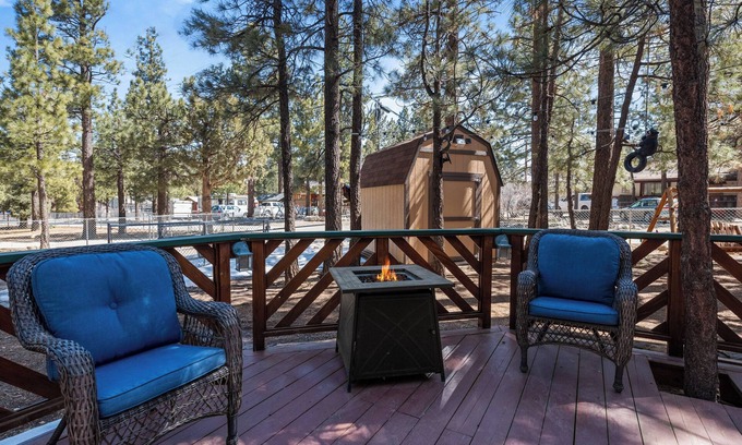 Woodlands Cabin | Shepherd's Cabin