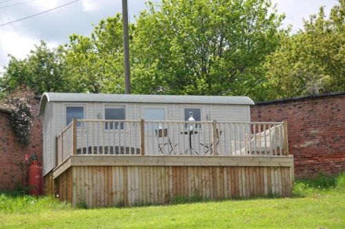 Llandenny House | Shepherd's Hut at Cefn Tilla Court