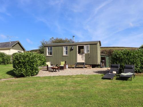 Crediton House | Shepherds Joy
