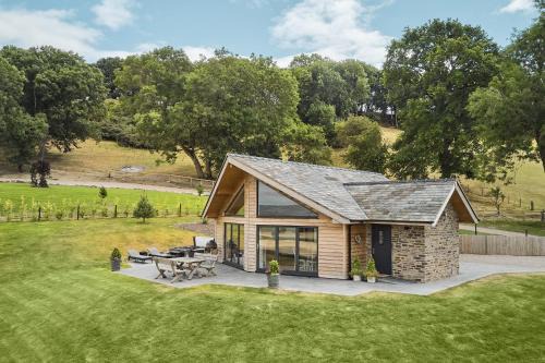 Montgomery House | Shepherds Rest