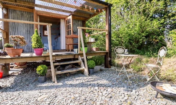 Brazzacott House | Shepherds Retreat