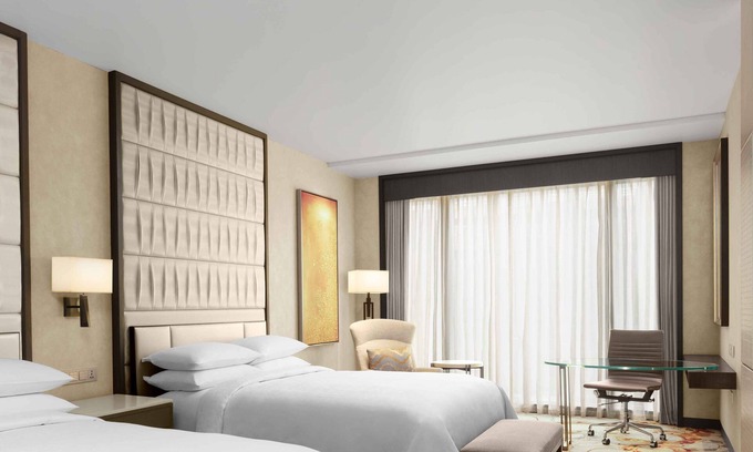 Pasay Hotel | Sheraton Manila Hotel at Newport World Resorts