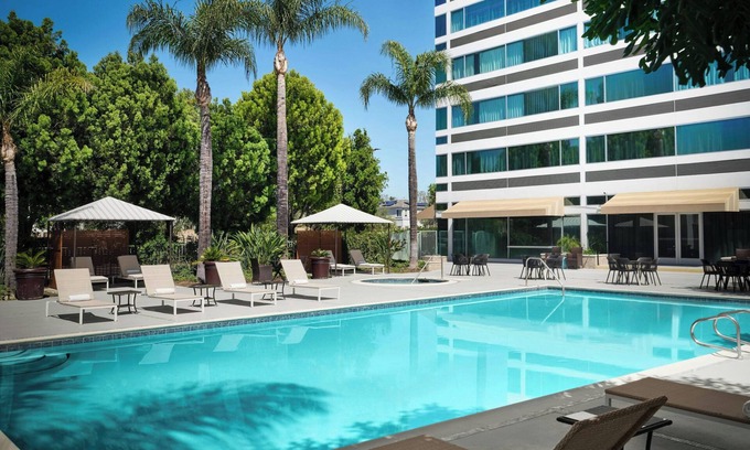 Ontario Hotel | Sheraton Ontario Airport Hotel
