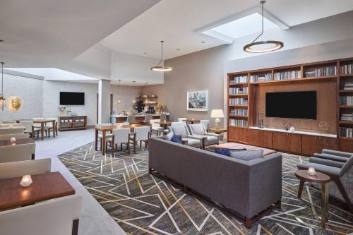 Portland Hotel | Sheraton Portland Airport Hotel