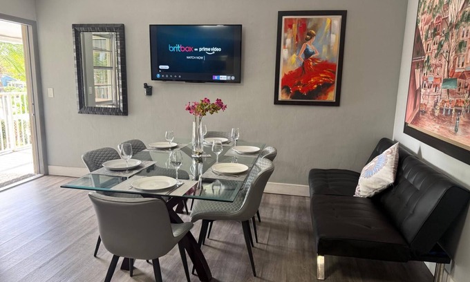 Dania Beach Apartment | Sheridan Suites Apartments Hotel