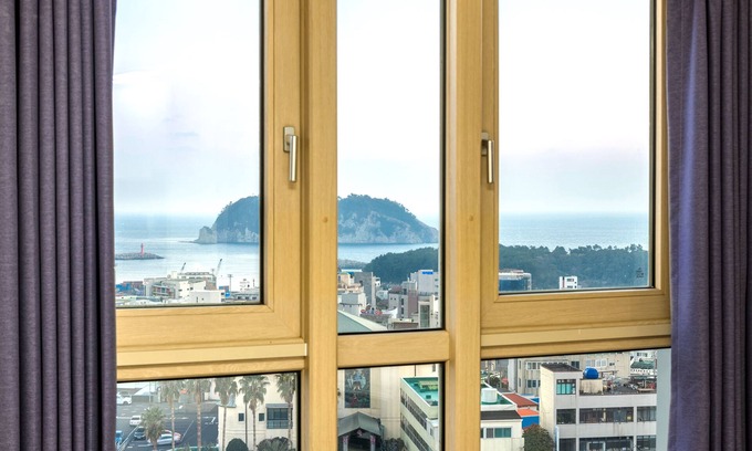 Seogwipo City Hotel | Shin Shin Hotel Seogwipo