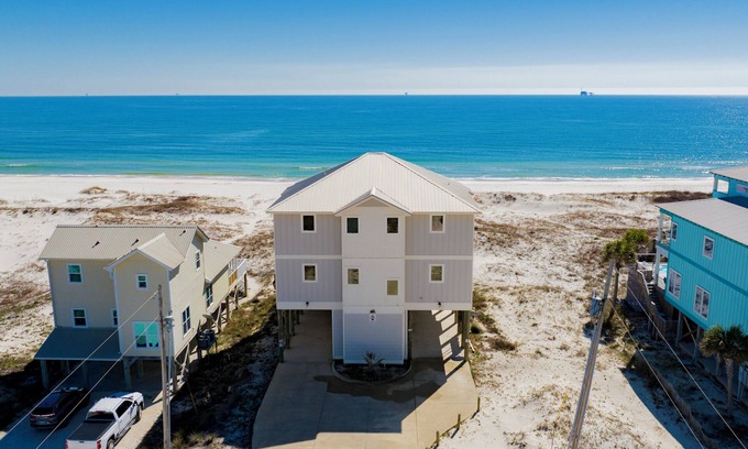 Southpointe House | Shipwrecked - Pet-Friendly, Beachfront w/Private Heated Pool & Elevator