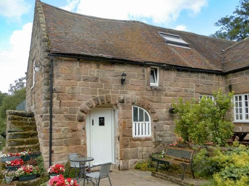 Crich House | Shire Cottage