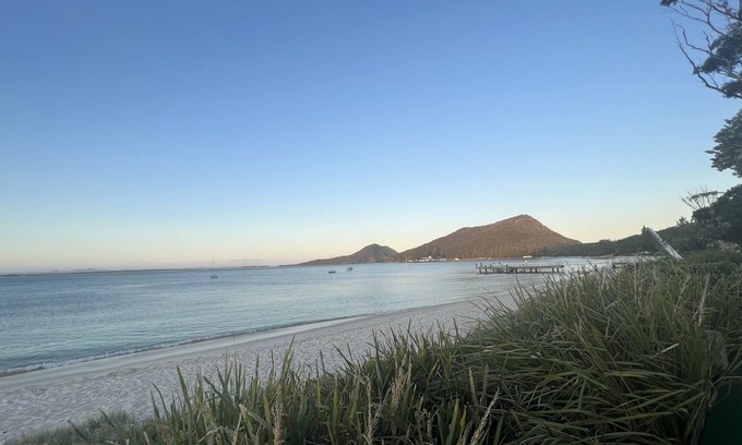 Shoal Bay Cottage | Shoal bay Serenity beach Cottage