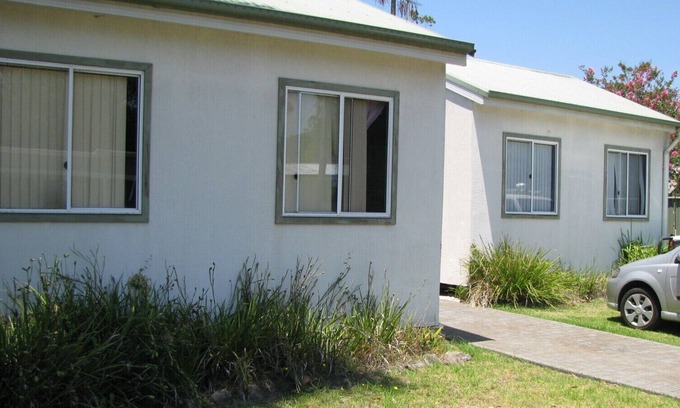 Shoalhaven Heads Cottage | SHOALHAVEN HEADS COTTAGE