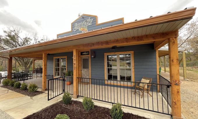 Cotter House | Shoofly Cotter: Cozy Cabin in the Trout Fishing Capital USA