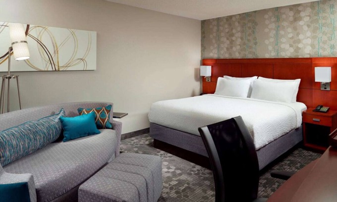 Home Park Hotel | Shopping Spree at Atlantic Station! Pets Allowed, Onsite Parking, Swimming Pool!