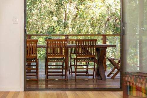 Boomerang Beach House | Shore Beats Work