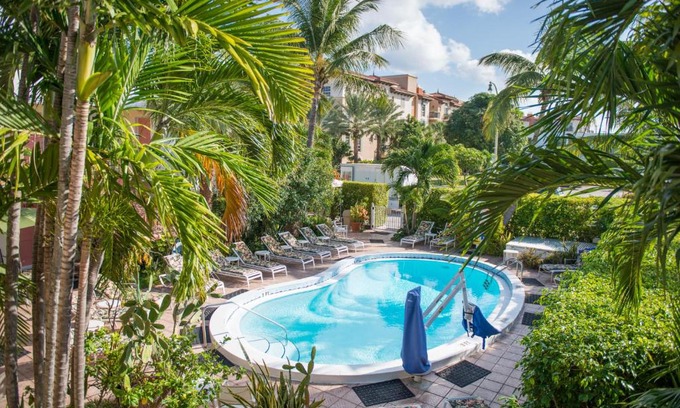 Lauderdale-by-the-Sea Hotel | Shore Haven Resort Inn