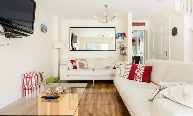 Hamworthy House | Shore Thing