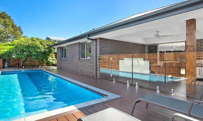 Fingal Bay House | Shoreline Retreat - A haven for relaxation and family fun