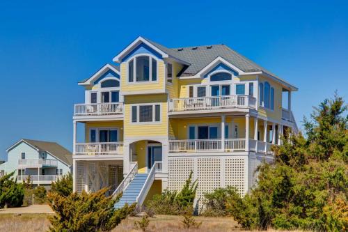 Salvo House | Shores Heaven